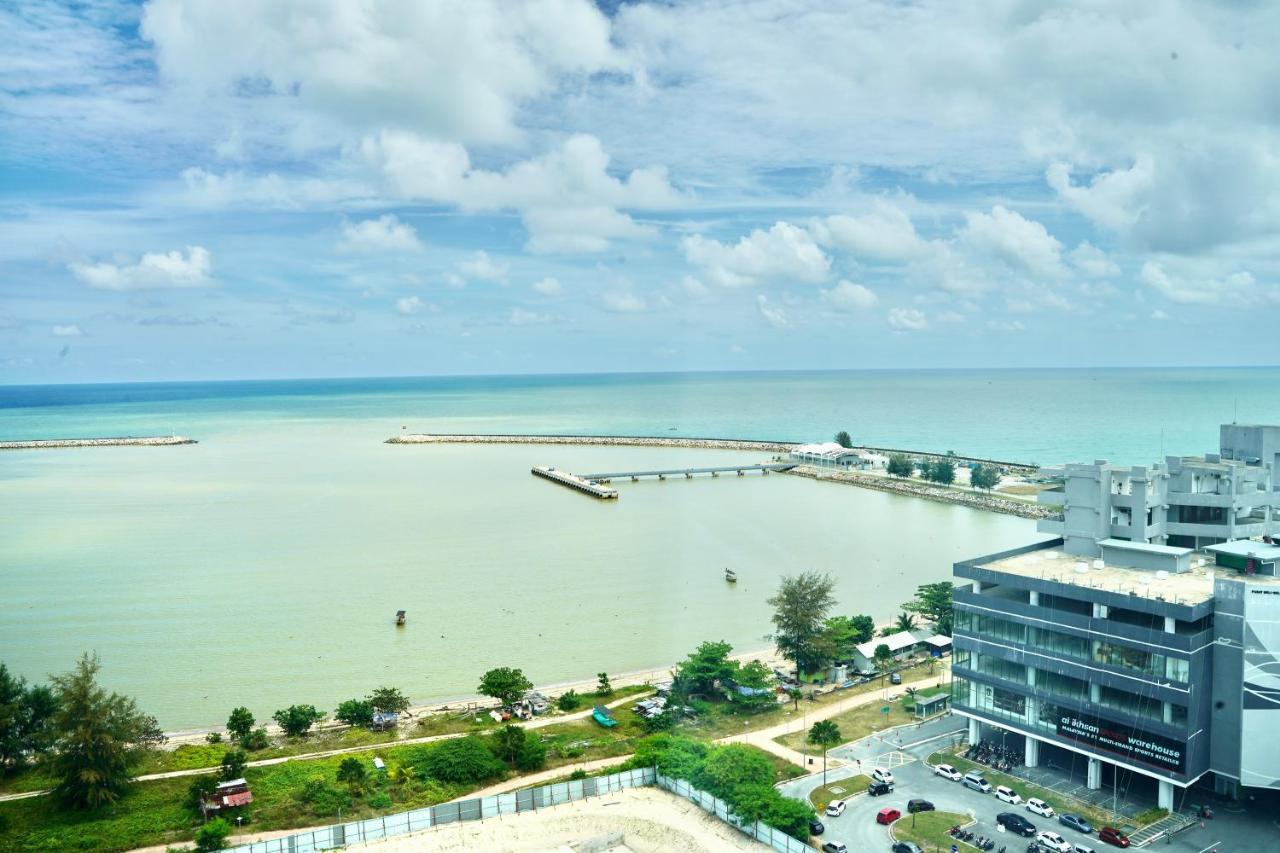 Casa Callisto Homestay - New Seaview With Pool 3Br Apartment Ladang Tanjung Kuala Terengganu Exterior photo